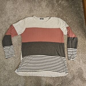 Heimish USA solid and striped long sleeved tee.